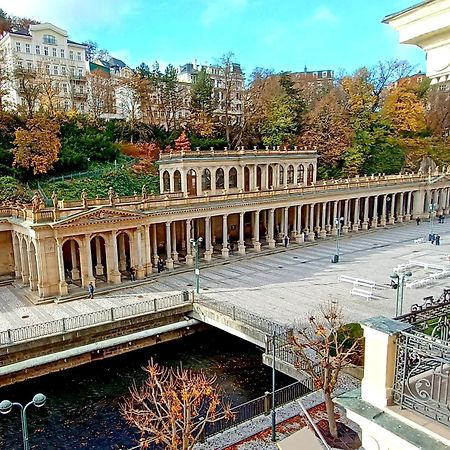 Apartments Stubsi With Colonnade View Karlsbad Eksteriør billede